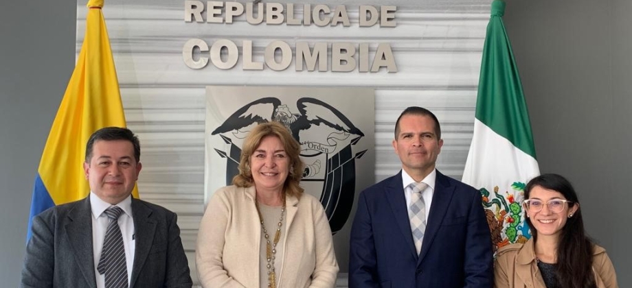 Embajadora de Colombia en México se reunió con el Rector de la Universidad Cuauhtémoc, Plantel Aguascalientes