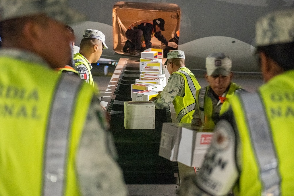 Llegan cerca de 12 toneladas de ayuda solidaria de Colombia a los afectados por el huracán Otis en Guerrero