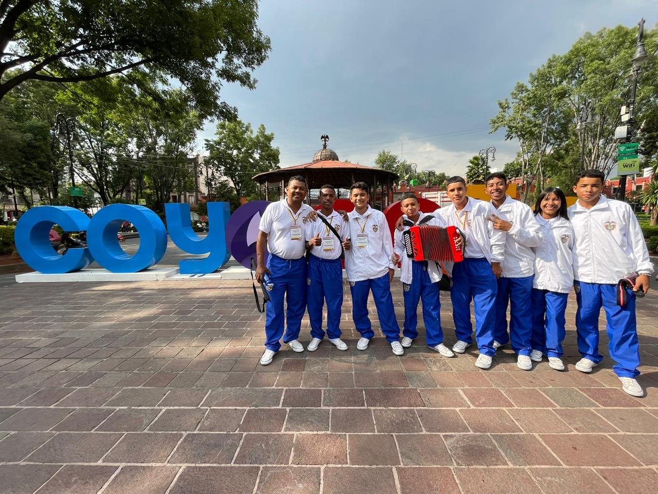 Presentación en centro histórico de Coyoacán