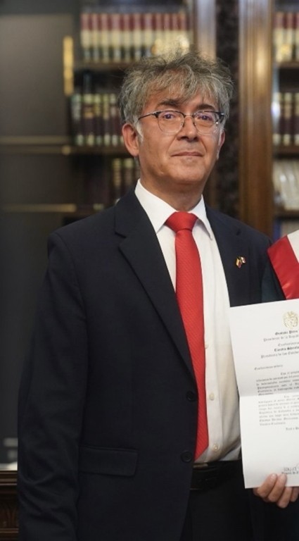 Carlos Fernando Garcia Manosalva Carlos Fernando Garcia Manosalva