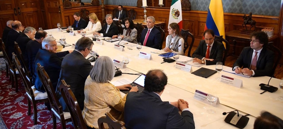 Presidente Iván Duque anunció la conformación del gabinete binacional para fortalecer la relación política y de cooperación con México, durante la visita oficial que realizó a dicho país con la canciller colombiana