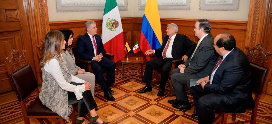 Con el Presidente de México hablamos de la posibilidad de fortalecer la relación para combatir a los carteles de la droga con la UIAF