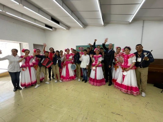 Intercambio musical en Centro Cultural Ollin Yolitzli